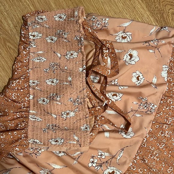 BOG Collective floral maxi dress with built in bra - Picture 8 of 9